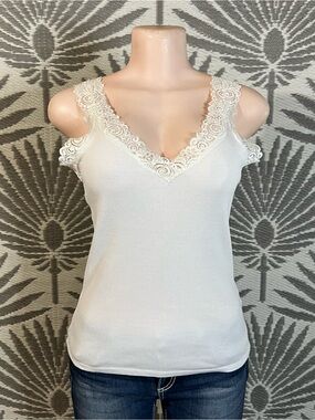 Y2K White Ribbed Lace Trim Cami Tank Top Beaded Coquette Fairy Grunge M